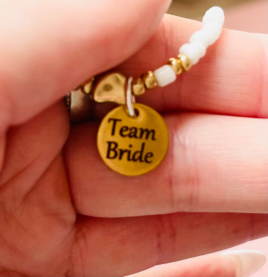 Team Bride Beaded Bracelet, Dainty Gold and White Bracelet for Bridesmaid, Engraved Hen Party Bracelet, Wedding Party Matching Bracelet,