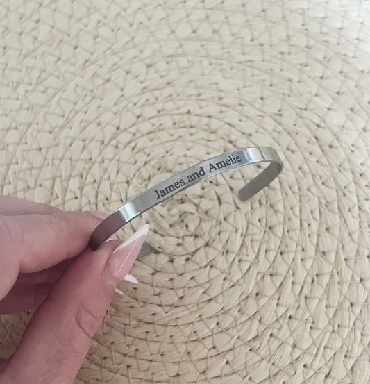 Engraved Personalised Cuff Bracelet for Mum, Custom Bangle with Children's Names, Mama Bracelet, Minimalist Bangle with own Message, Women