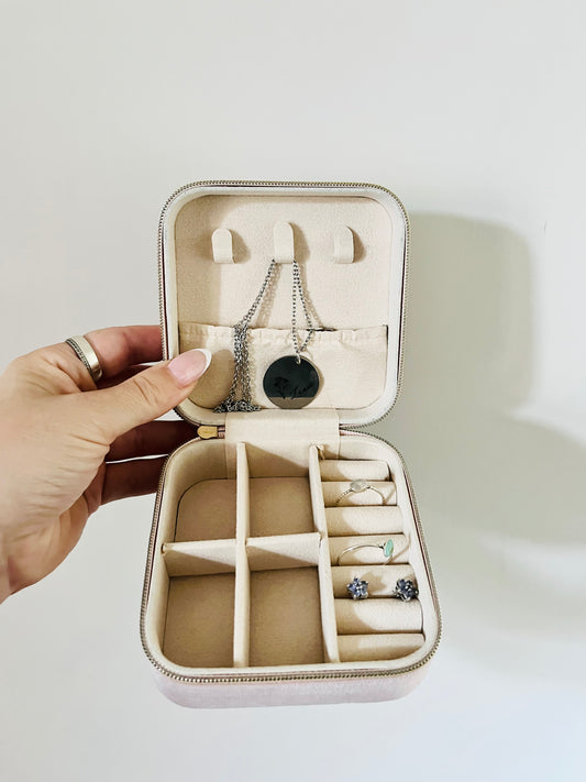 Custom Velvet Jewellery Box • Bridesmaid Gifts with Permanent Name • Travel Gift • Personalised • Birthday Gift for Her • Mother's Day Gift