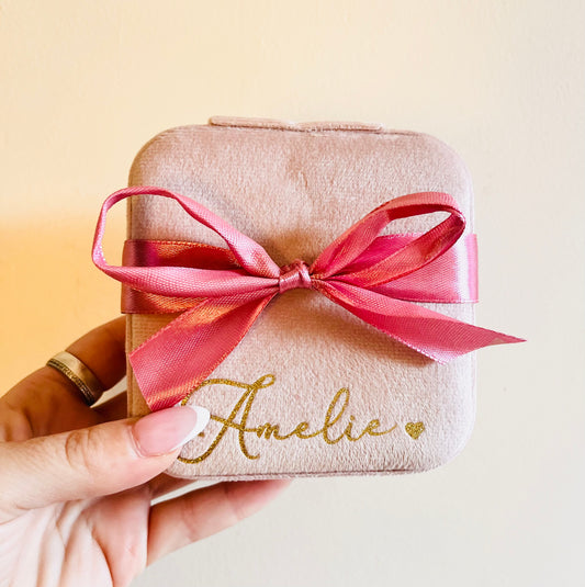 Custom Velvet Jewellery Box • Bridesmaid Gifts with Permanent Name • Travel Gift • Personalised • Birthday Gift for Her • Mother's Day Gift
