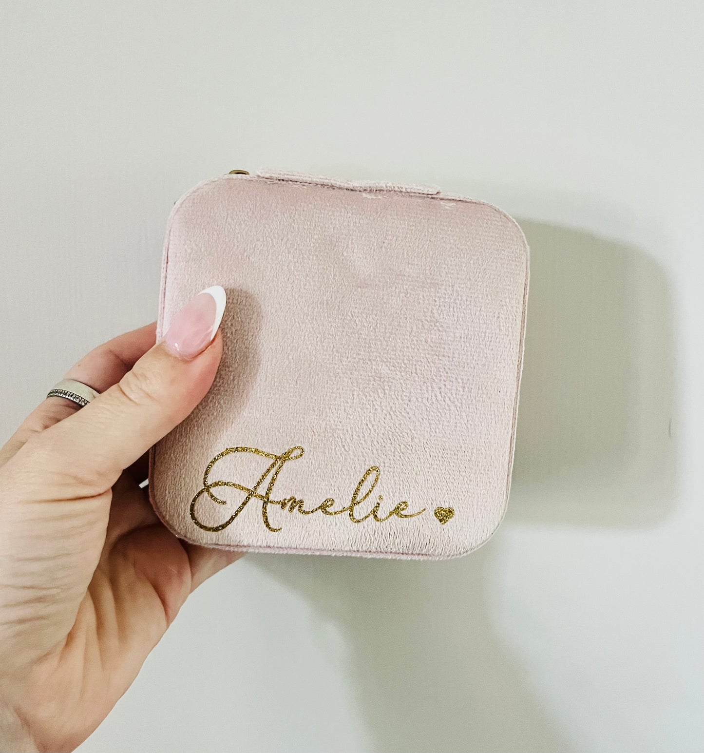 Custom Velvet Jewellery Box • Bridesmaid Gifts with Permanent Name • Travel Gift • Personalised • Birthday Gift for Her • Mother's Day Gift