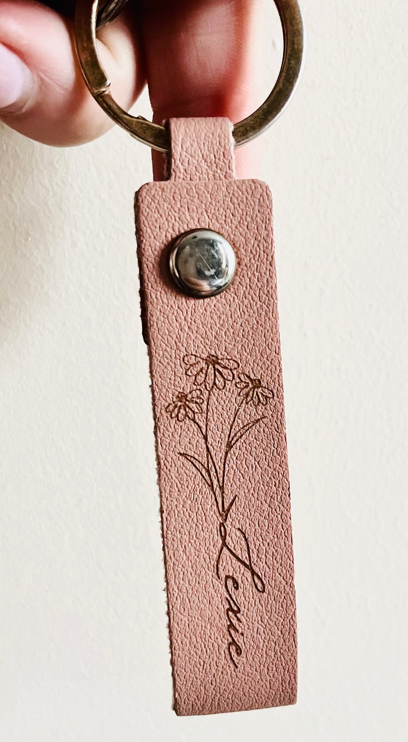 Engraved Floral Keyring Personalised with Name, Baby Pink or Sage Keychain, Bag Tag for Back to School
