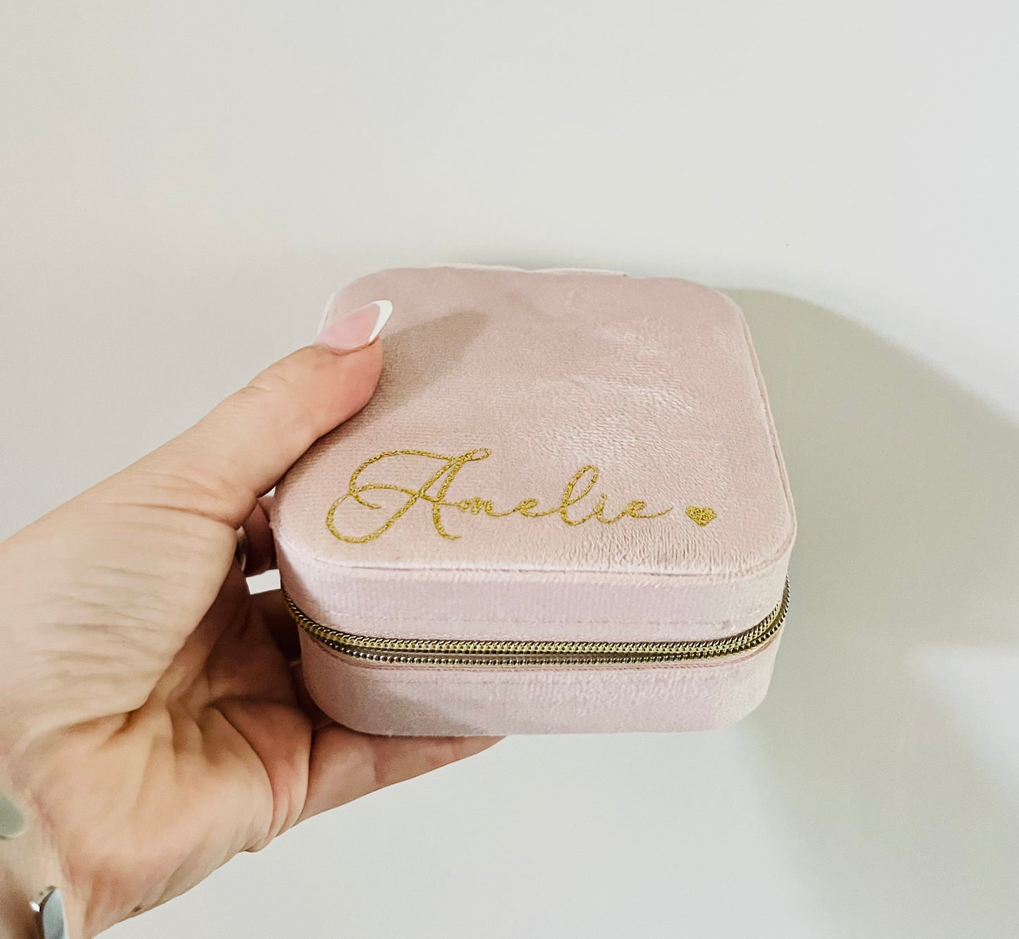 Custom Velvet Jewellery Box • Bridesmaid Gifts with Permanent Name • Travel Gift • Personalised • Birthday Gift for Her • Mother's Day Gift
