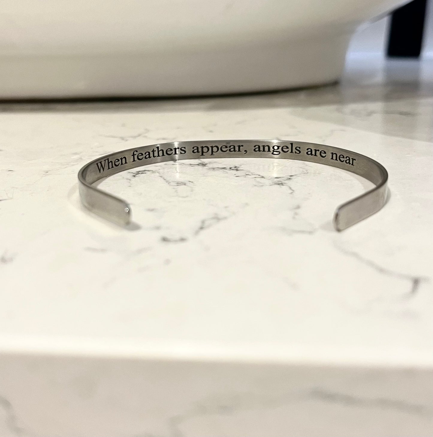 Engraved Personalised Memorial Bracelet, Feather Bracelet In Memory, Memorial Gift, Remembrance Jewellery, Custom Loss of Loved One Bracelet
